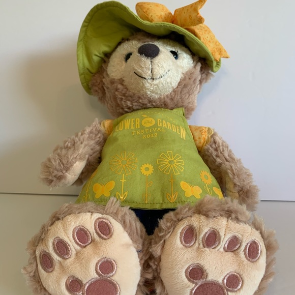 Epcot 2017 Flower & Garden ShellieMay 12" Plush - Picture 5 of 5